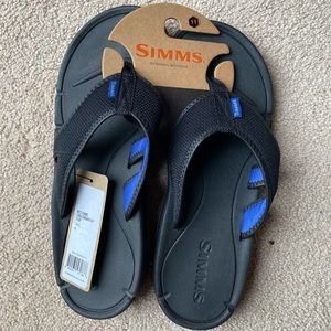 Simms Challenger flip flop sz 11